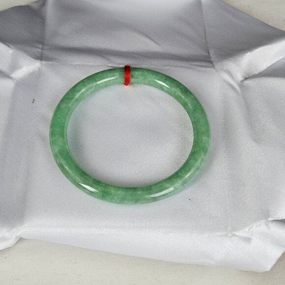 Natural jade Light Green Jadeite Jade Bangle 50.5mm #2 - Picture 1 of 8